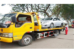 赤坎区附近24小时汽车拖车服务热线