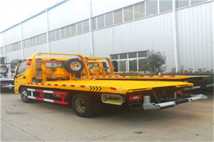 赤坎区附近拖车救援搭电